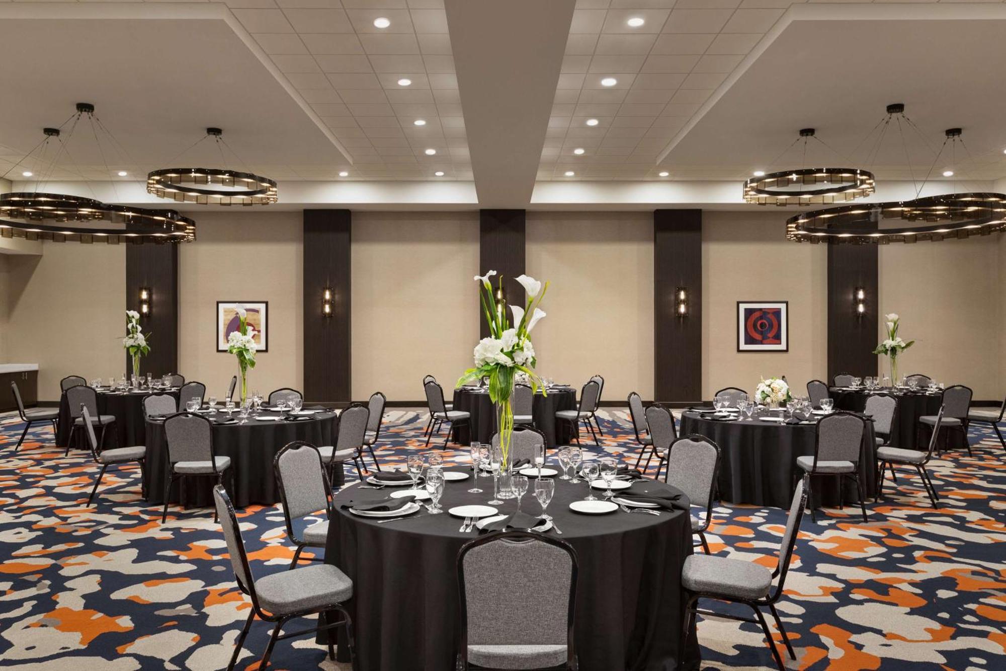 Homewood Suites By Hilton Indianapolis Downtown Iupui Екстер'єр фото